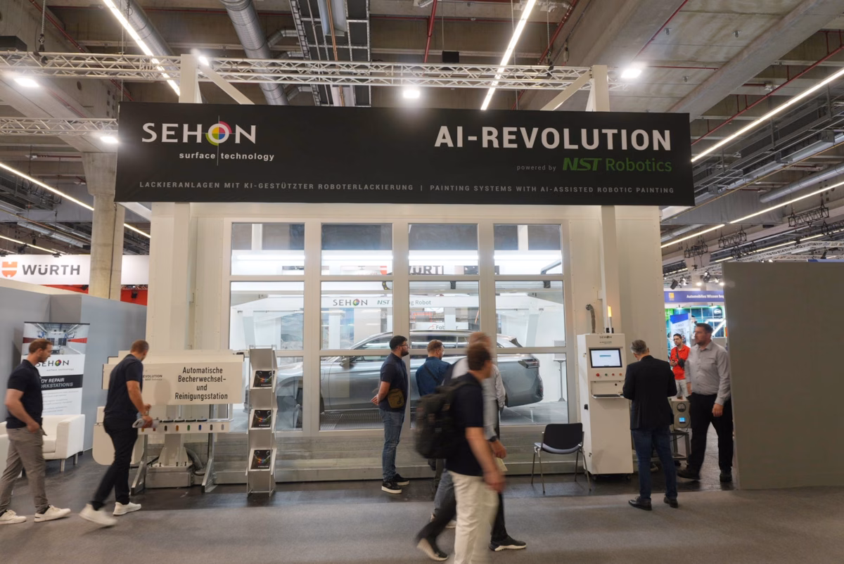 SEHON AI-REVOLUTION Roboterlackieranlage auf der Automechanika 2026 Frankfurt Roboterlackieranlage auf der Automechanika 2026